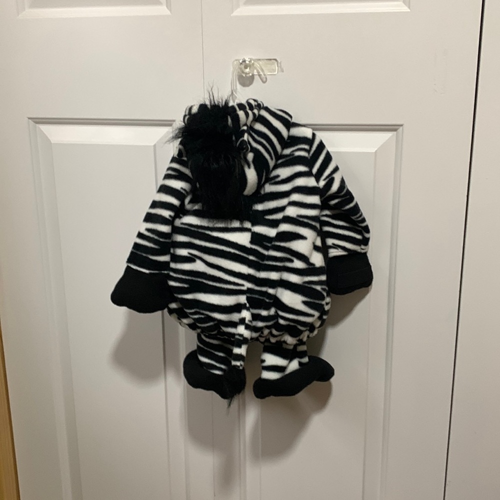 Zebra Costume 6-12 month Old Navy Halloween